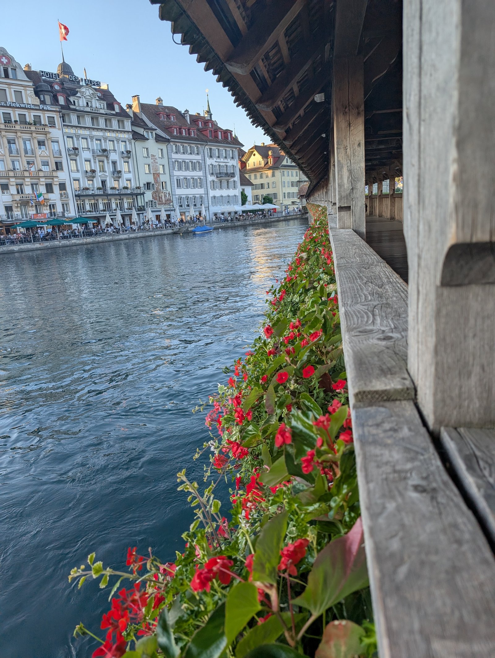 PXL 20250710 182032866